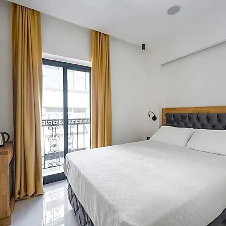 Uk Hotel Istanbul