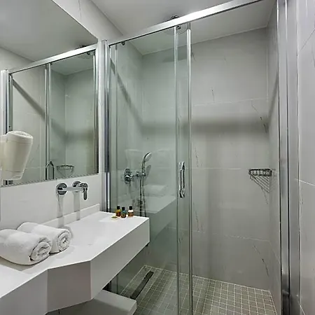 Hotel Uk Istanbul