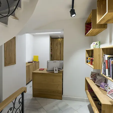 Uk 3* Istanbul
