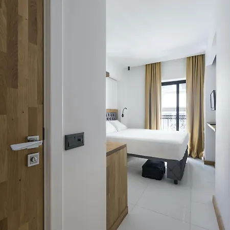 Uk Hotel Istanbul