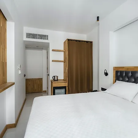Hotel Uk 3*