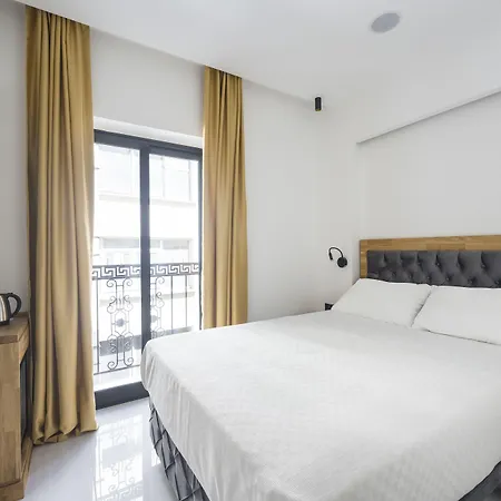 Uk Hotel